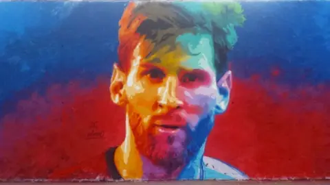 Foto de Messi de AXE Colours (Poble Sec)
