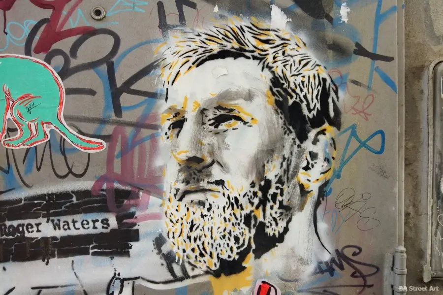 Photo of Messi stencil in Palermo (2014)